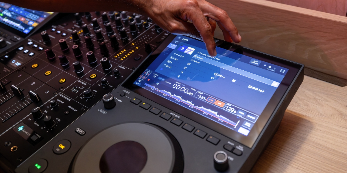 Streaming DJ Streaming DJ