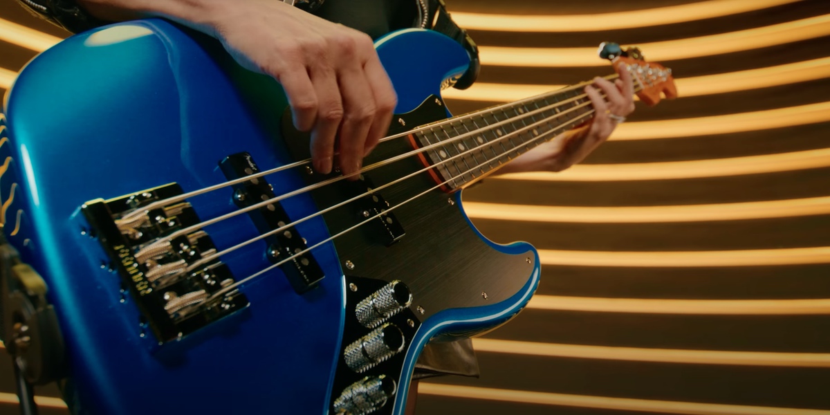 Fender American ultra 2 Bass