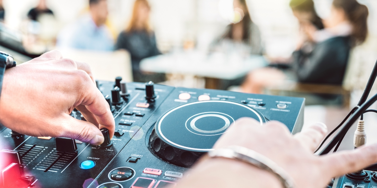 Techniques de MIX DJ avancées