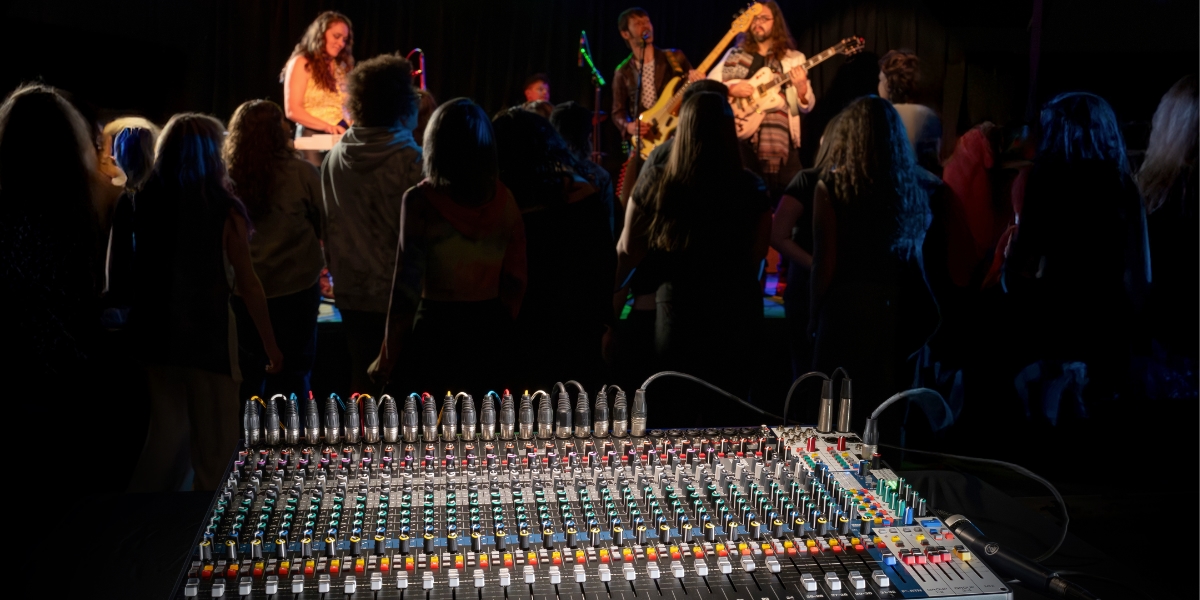 Console de mixage Soundcraft en Live