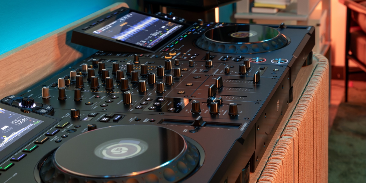 Integrer le DJM-V5 dans un set Integrer le DJM-V5 dans un set