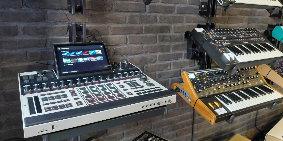 Akai MPC XL a Univers Sons