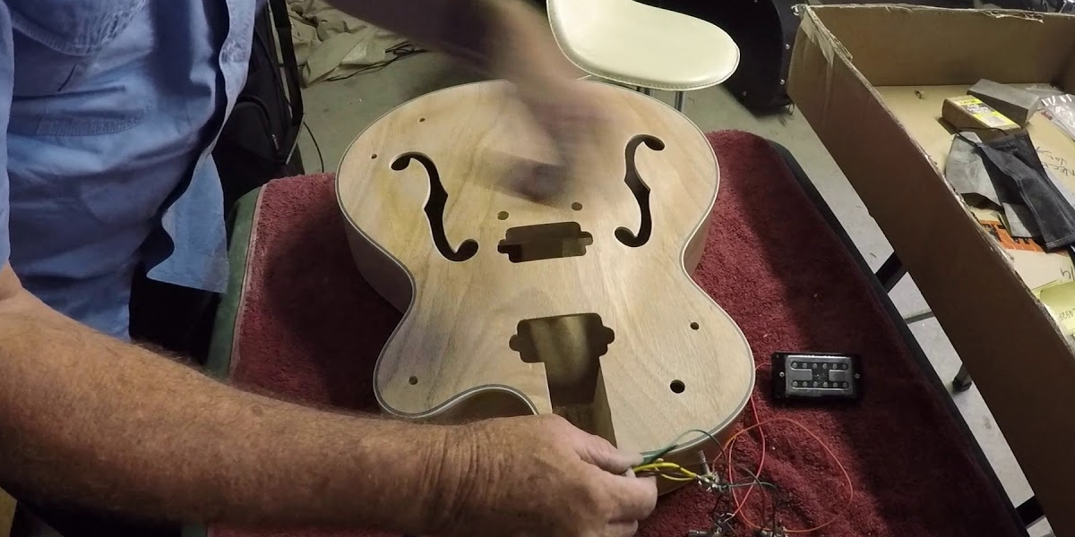 Guitar hollow body Guitar hollow body