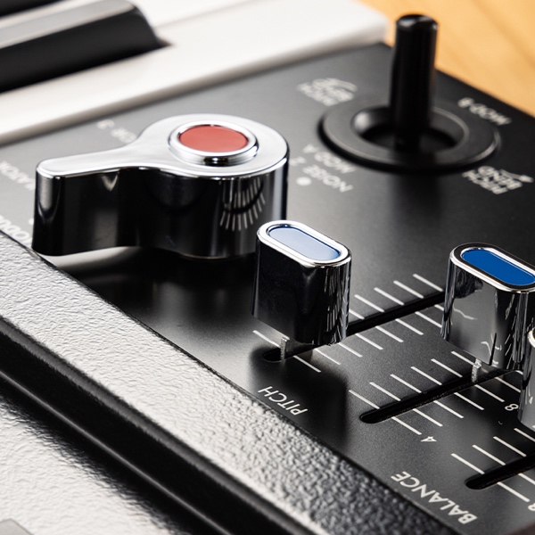 Oscilateurs du miniKORG 700Sm