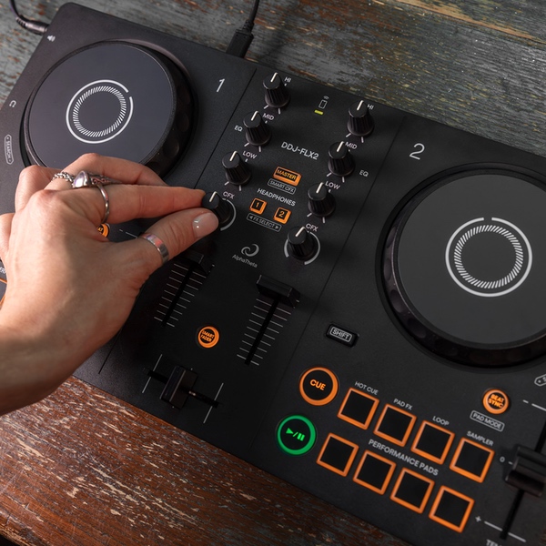 Pioneer DDJ-FLX2 prise en main