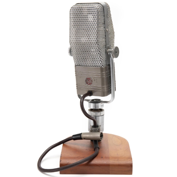 MIcro radio RCA 44BX