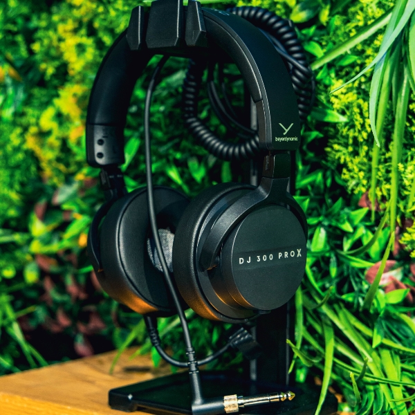 Beyerdynamic DJ 300 PRO X_1