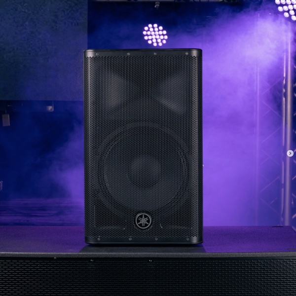 Yamaha DXR MKII sur scene