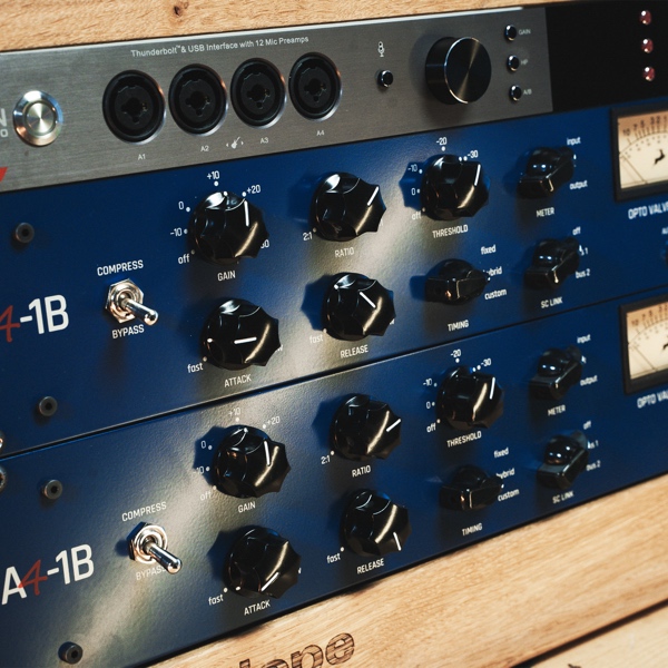 Antelope audio a4-1B