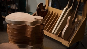 hollow body solid body