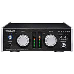 アンプ TASCAM UH-7000 Tascam UH-7000 - Préampli SonoVente.com