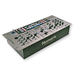 AVM 02 Numark