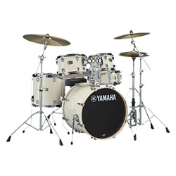 Stage Custom Birch Fusion 20" Classic White - avec pack hardware HW680 Yamaha