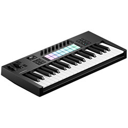 Launchkey 37 MK4 Novation