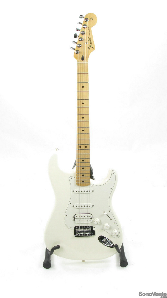 Standard Fat Strat - Artic White Fender