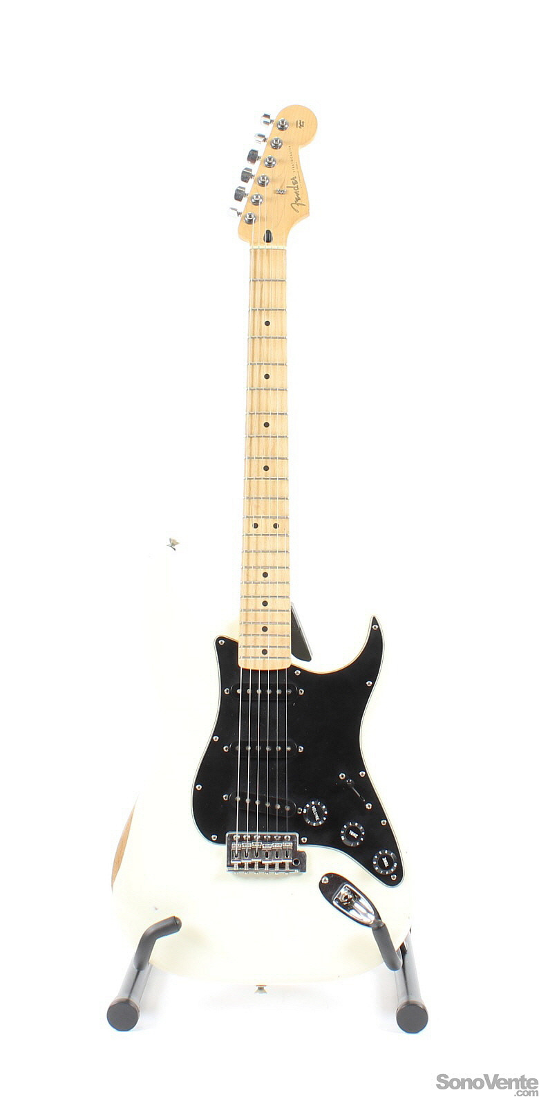 Road Worn Player Stratocaster Olympic White Fender