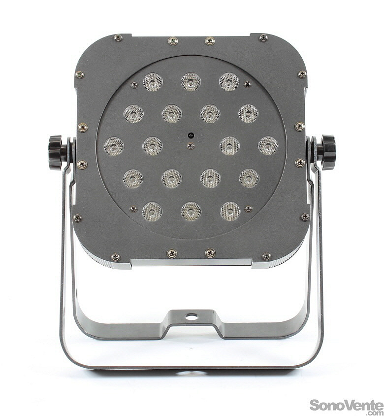 FLAT PAR TRI 18X ADJ