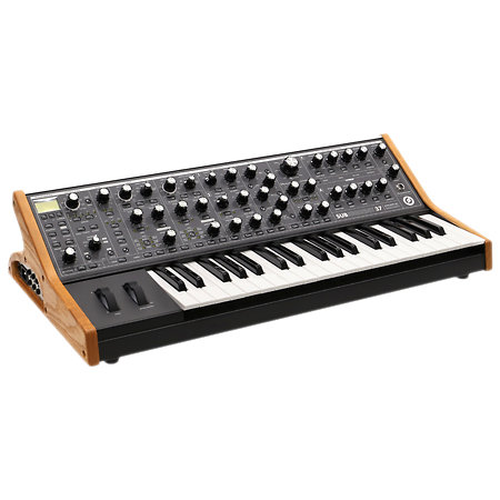 Moog Subsequent 37