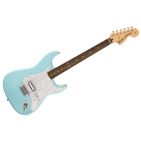 Limited Edition Tom Delonge Stratocaster Daphne Blue