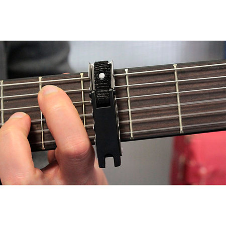 Capodastre basic pour guitare classique Shiver