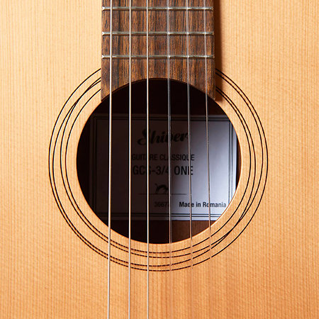 Guitare classique GCS 3/4 one naturelle Shiver