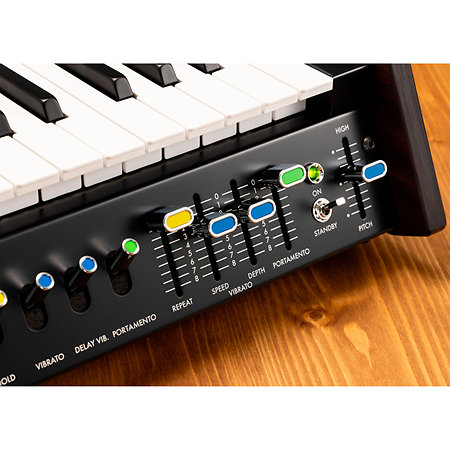 Minikorg 700 SM + Housse Korg