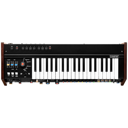 Minikorg 700 SM + Housse Korg