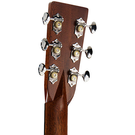 OM-28 Gloss Standard Series 2025 + Etui Martin Guitars
