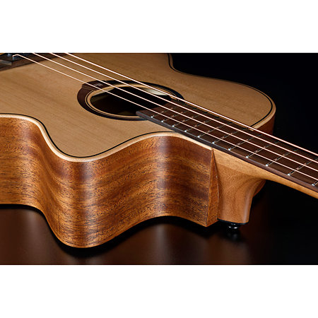 HV10-BCE HyVibe 10 Jumbo Bass Cutaway Electro + Housse LAG
