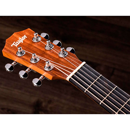 BT1e Baby Taylor Walnut + Housse Taylor