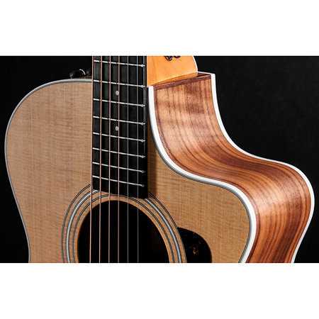 212ce + Housse Taylor