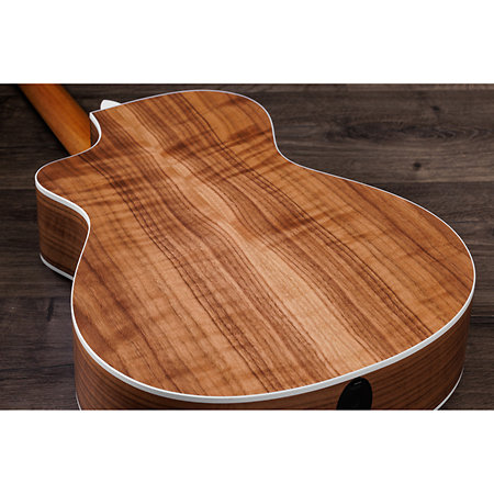 212ce + Housse Taylor