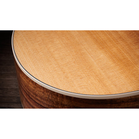 214ce-K DLX + Etui Taylor