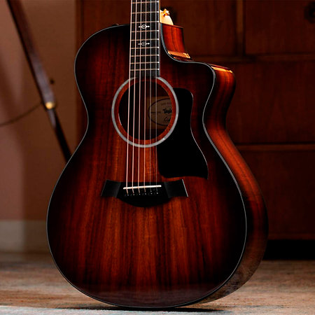 222ce-K DLX + Etui Taylor