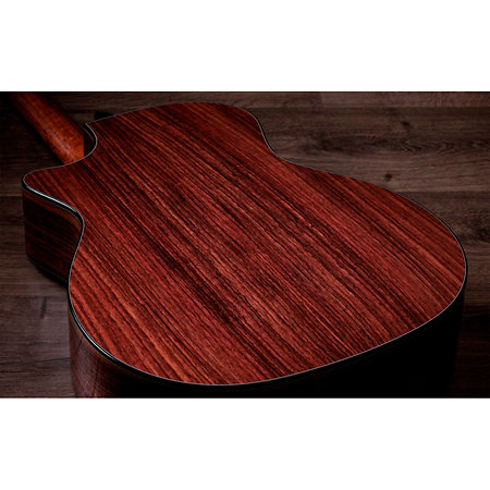 Legacy 714ce Limited Edition + Etui Taylor