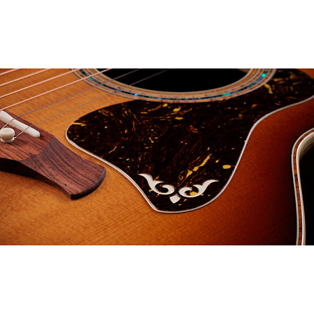 Gold Label 814e Koa Sunburst + Etui Taylor