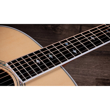 Legacy 810e Limited Edition + Etui Taylor