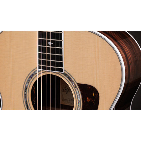 Legacy 815e Limited Edition + Etui Taylor