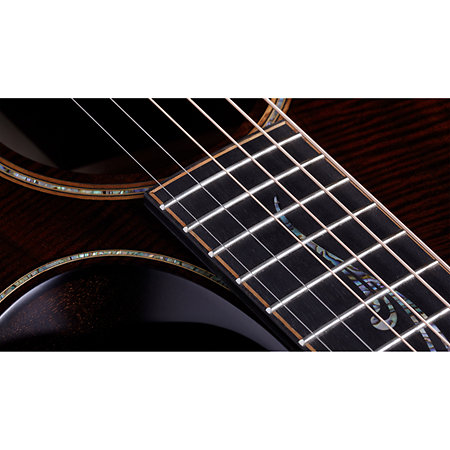 Builder's Edition K24ce +Etui Taylor