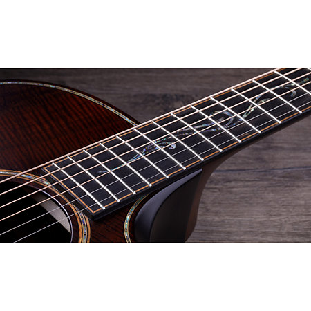 Builder's Edition K24ce +Etui Taylor