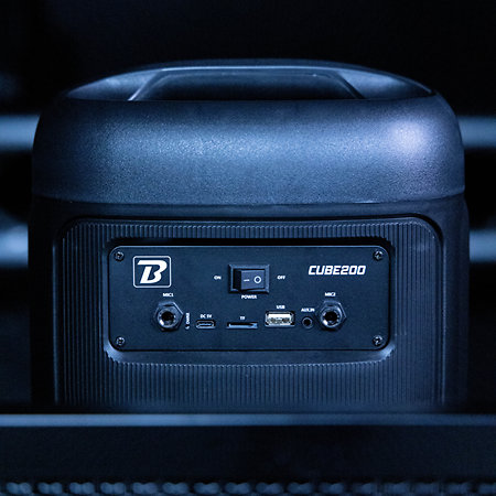 CUBE 200 BoomTone DJ