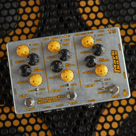 ベース MarkBass PRO BASS MIXER MB PRO BASS MIXER – Markbass
