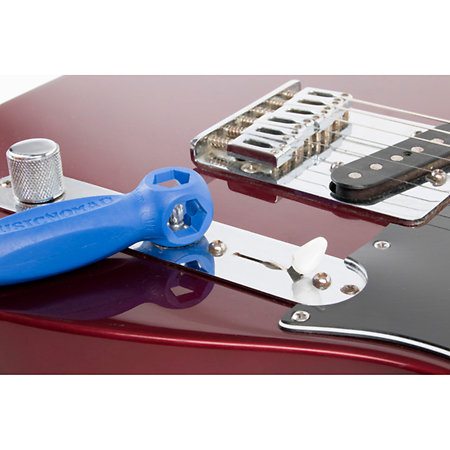 MN227 The Octopus 8 en 1 Tech Tool MusicNomad
