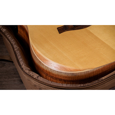 Academy 10e LTD Figured Koa/Spruce + Housse Taylor