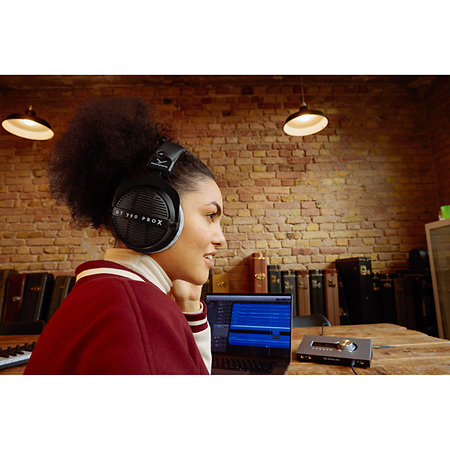 Beyerdynamic DT 990 Pro X