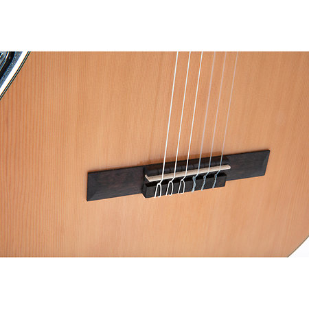 CS24C 4 G Classical Guitar Celebrity CS Standard Mid Cutaway Natural Ovation