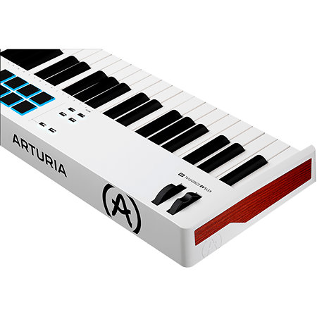 KeyLab Essential MK3 88 White + Komplete 15 Standard Upgrade Arturia