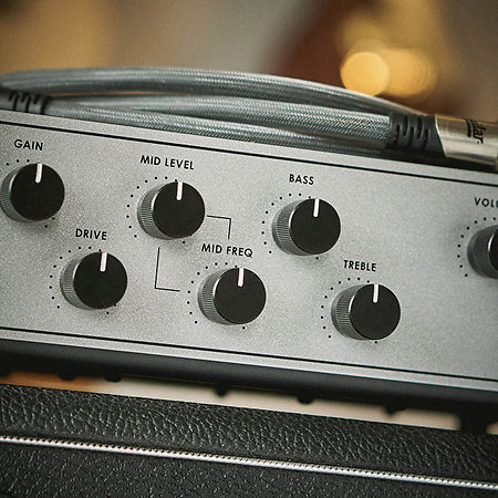 Tone Hammer 700 V2 Aguilar