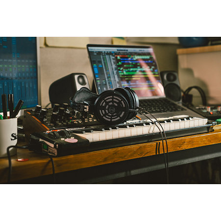 ATH R30x Audio Technica