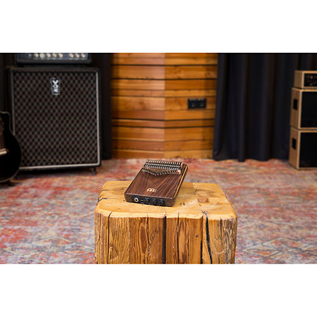 PKA17AW Kalimba Electro Acoustique 17 Notes - American Walnut Meinl